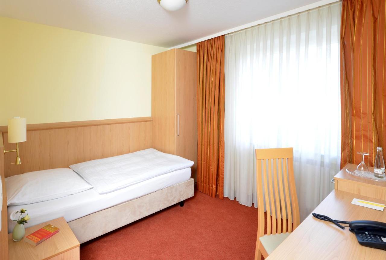 Hotel Sonne Eintracht Kg Achern Esterno foto